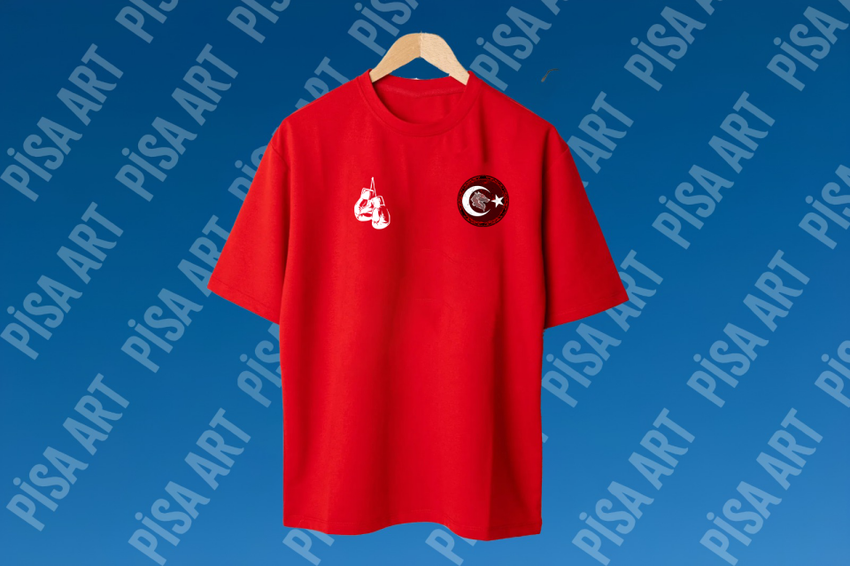 Boks Eldiveni Ve Bozkurt Temalı Kırmızı T-Shirt